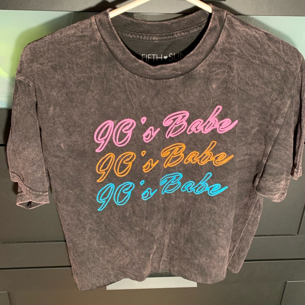 NWOT 90’s Babe distressed black crop